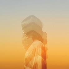 دانلود آلبوم موسیقی Hollie-Kenniff-We-All-Have-Places-That-We-Miss